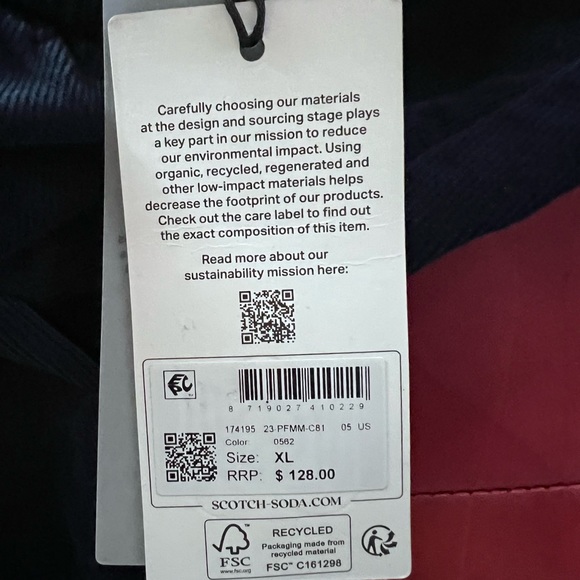 Scotch and soda corduroy shorts size XL - Picture 11 of 11